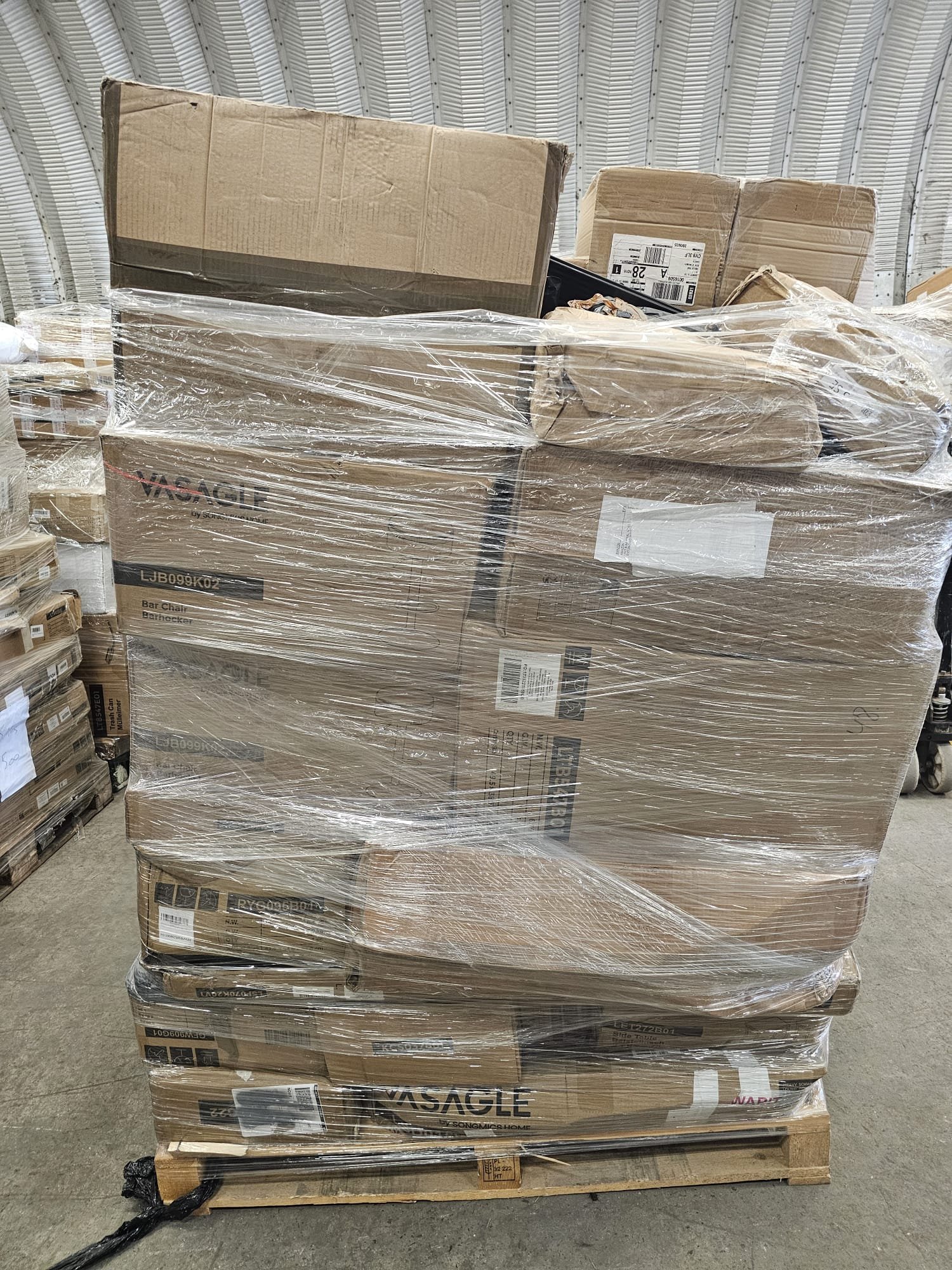 Source photograph for Songmics FBA Returns Pallets